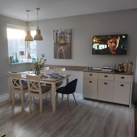 Ferienvilla Hampton Fuer 6 Personen Und 2 Holiday home Kiczora